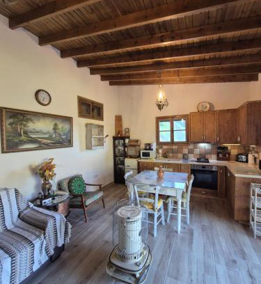 Pedhoulas Cabin | Cozy Paradise