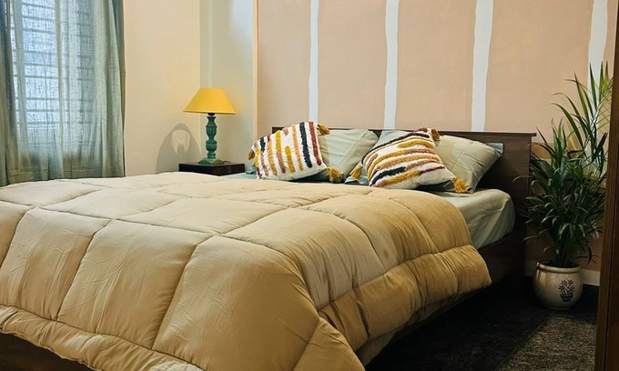 HSR Layout Apartment | Cozy Pemium 2 BHK Centrally located @HSR Layout