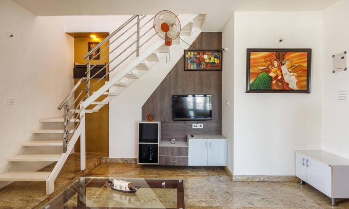 Agara Apartment | Cozy Penthouse near Brigade WTC/IISC