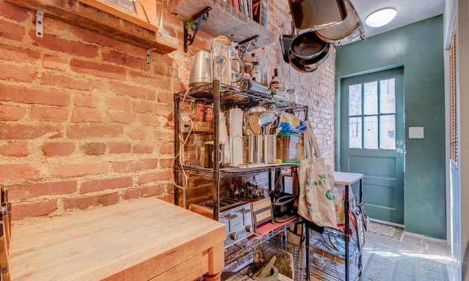 Near Northeast Bed & Breakfast | Cozy Pied-à-Terre @ Union Inn