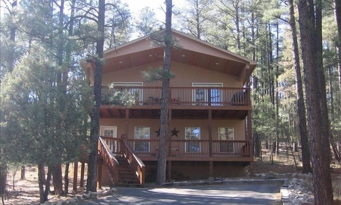 Alto Cabin | Cozy Pines Cabin - Your Home Away from Home