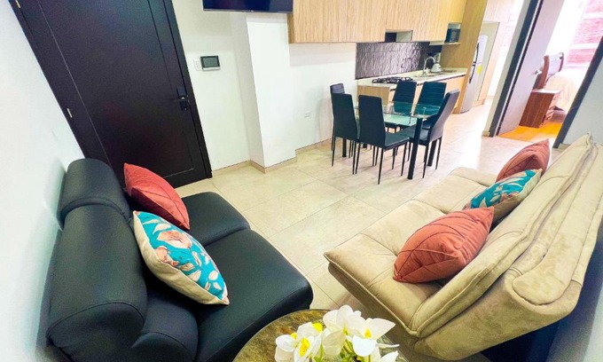 Chimborazo Province Apartment | Cozy, pintoresco departamento en Avenida Daniel Leon Borja