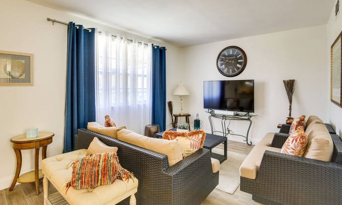 Cypress Point Condo | Cozy Pompano Beach Escape: Near Ocean & Beaches!
