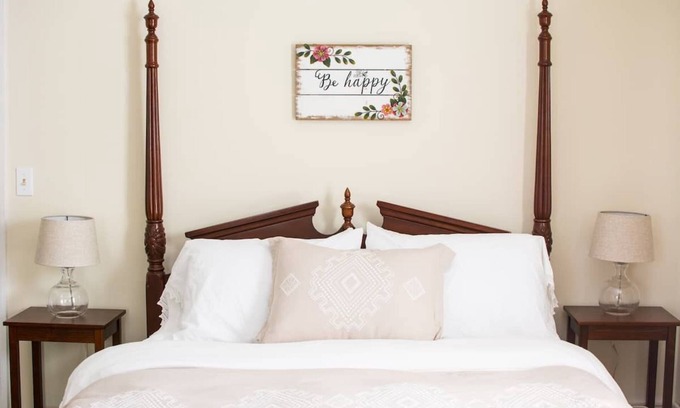 Lynchburg Apartment | Cozy Private Apartment Near Downtown Lynchburg