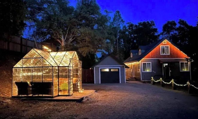 Placerville House | Cozy private home, 1 acre orchards near Apple Hill