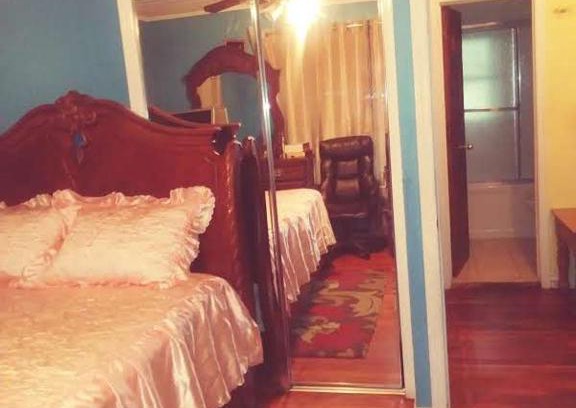 Mastic House | Cozy private rooms