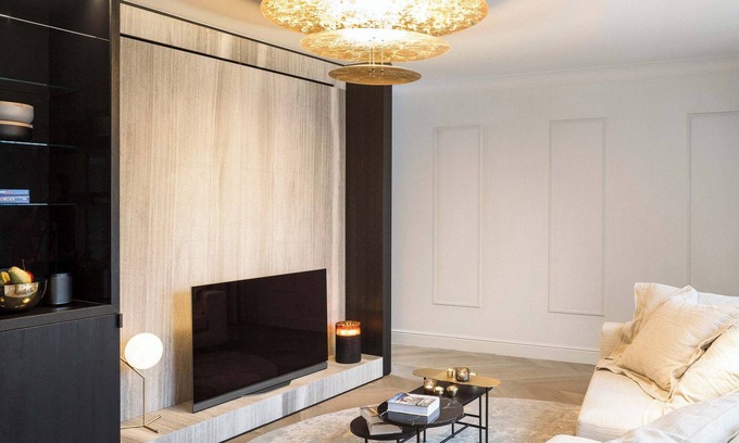 Wilde Zee Apartment | Cozy & private suite with cathedral view