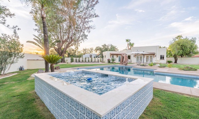 Raskin Estates House | Cozy Pueblo Estate Escape for 16 w/Backyard Oasis