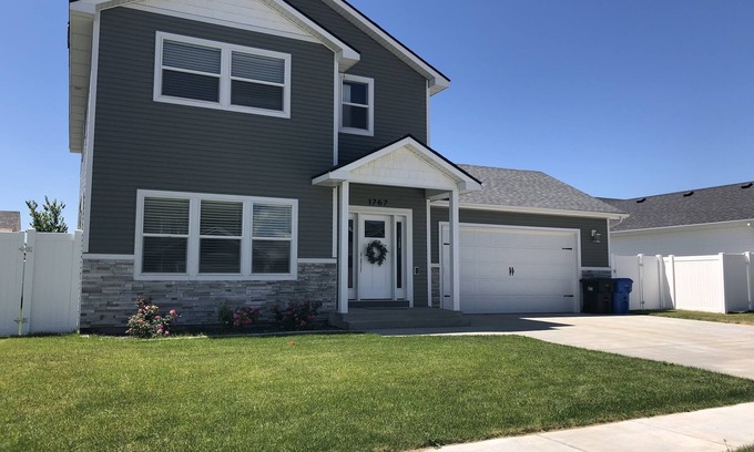 Pocatello House | Cozy, Quiet Pocatello Home, Easy Access to Freeway, Sleeps 11, Large Yard