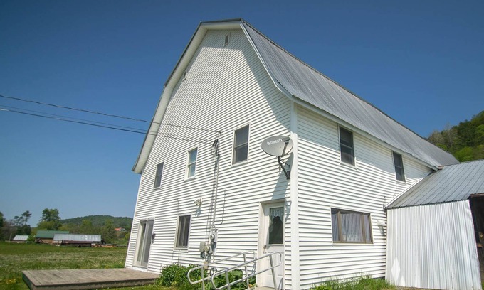 Randolph Center Apartment | Cozy renovated barn apartment on first floor