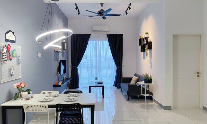 Bandar Puchong Jaya Apartment | Cozy Retreat in Puchong: Your Home Away from Home!