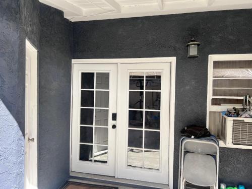 Downey Bed & Breakfast | Cozy Room In Downey