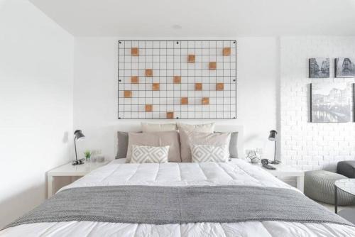 Nimman Apartment | Cozy room in Nimman/balcony/bathtub/washer/kitchen
