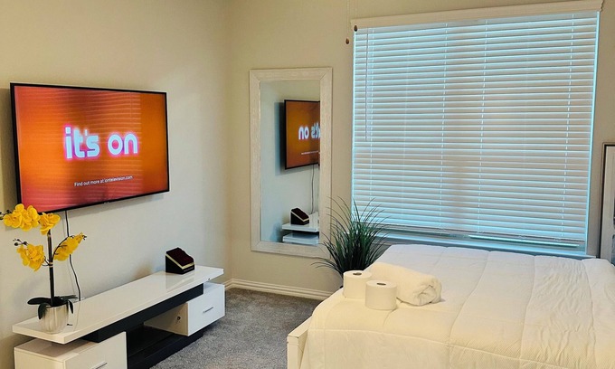 Frisco House | Cozy Room In The Heart Of Frisco