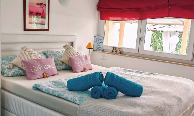 Hochdorf-Assenheim Condo | Cozy room with private bathroom in Hochdorf-Assenheim
