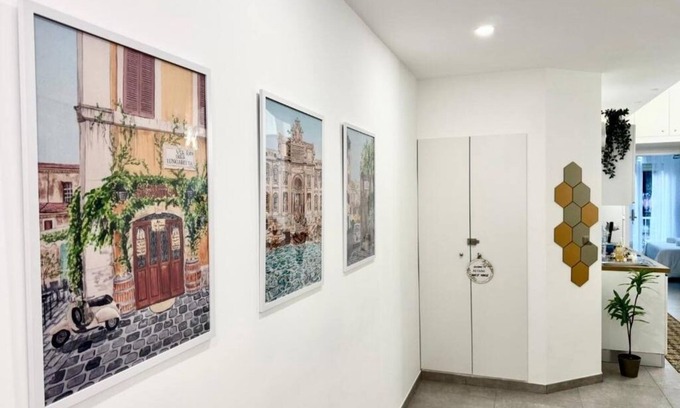 Prenestino-Centocelle House | Cozy room with private bath in Rome, Metro C