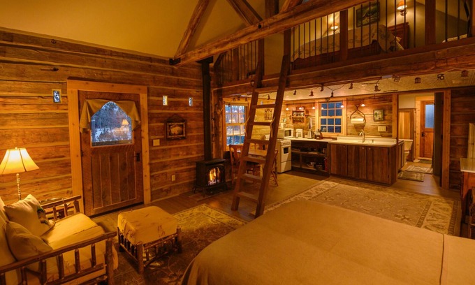 Chico Cabin | Cozy, Rustic Cabins near Chico Hot Springs & only 35 mins to YELLOWSTONE PARK!