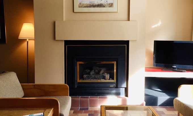 Stowe Area Condo | Cozy, Rustic Ski Condo at Stowe Village Green, 2BR 2BA, Sleeps 6