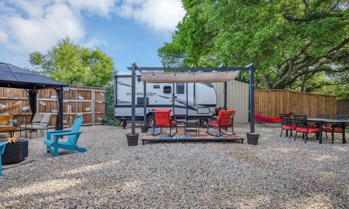 San Marcos House | Cozy RV Minutes from Texas State, San Marcos - Country Living