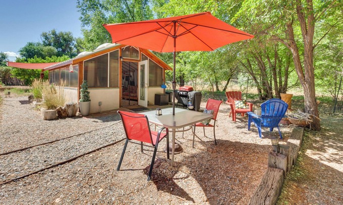 Nambe Pueblo Apartment | Cozy Santa Fe Getaway - Near Creek & Casinos