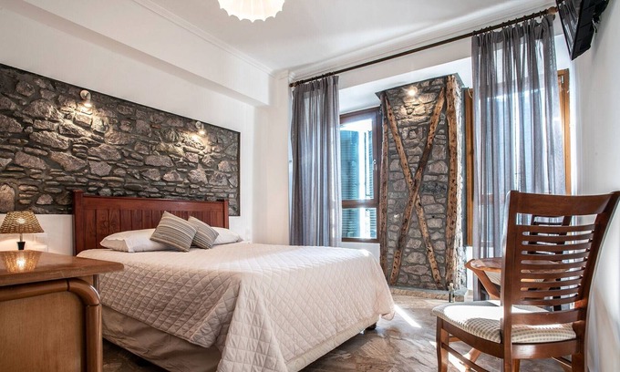 Myrina House | Cozy Seaview Suite At The Deep Blue Sea Water 6