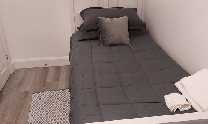 Bruce Grove Apartment | Cozy Self contained studio room