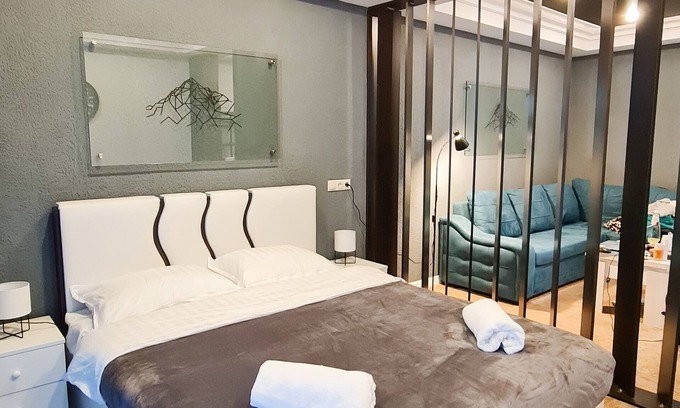 Kazbegi Apartment | Cozy ski resort apartment w/ski-to-door facility only 100m to gondola lift