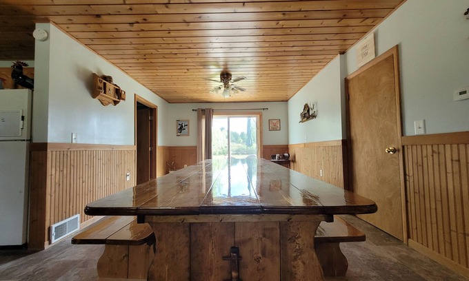 Paris House | Cozy snowmobilers/ATV retreat. 3 miles from Manistee Ntl Forest/Rails to Trails