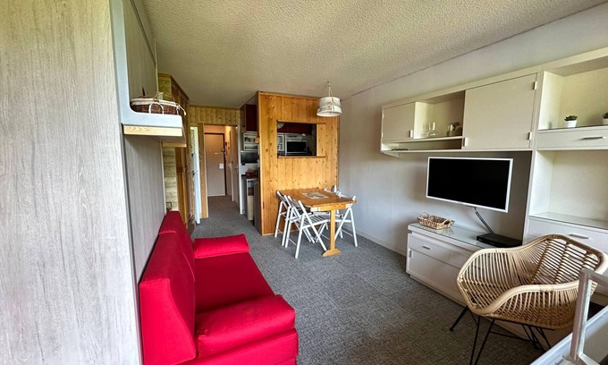 Villard-de-Lans Apartment | Cozy studio cabin with balcony, parking - Villard-de-Lans
