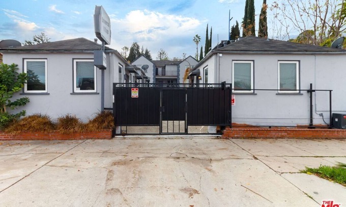 Studio City Apartment | Cozy Studio City Studio Single