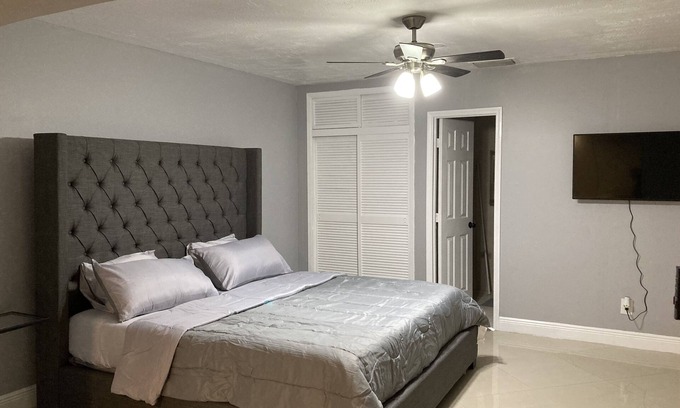 Pembroke Pines Apartment | Cozy Studio close to the Hard Rock Casino