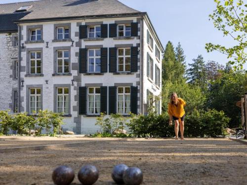 Aywaille House | Cozy Studio in a 16th Century Castle