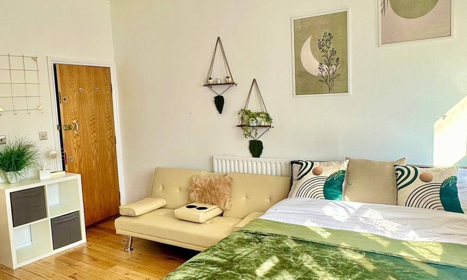 King's Cross Apartment | Cozy Studio in Central London