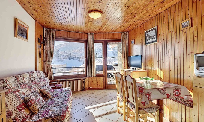 La Clusaz Apartment | Cozy Studio in La Clusaz for 4 people, parking included