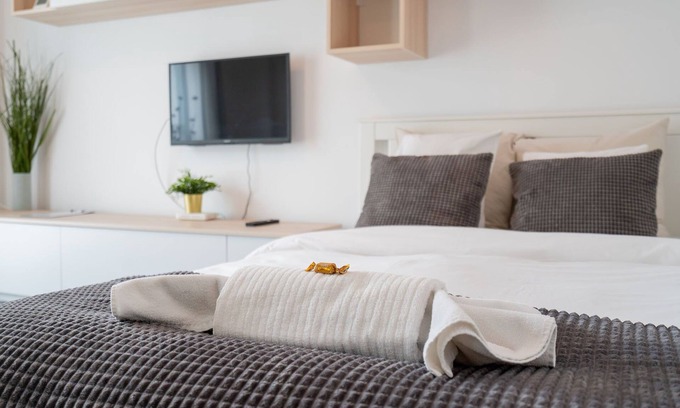Militari Apartment | Cozy Studio near shopping centers