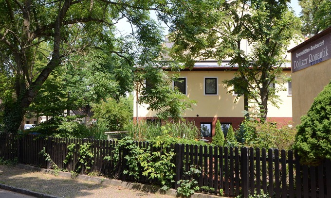 Dolitz Apartment | Cozy, stylish maisonette apartment with large terrace surrounded by greenery