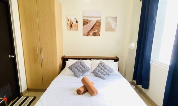Iloilo Apartment | Cozy & Stylish Stay with Pool Access in Iloilo