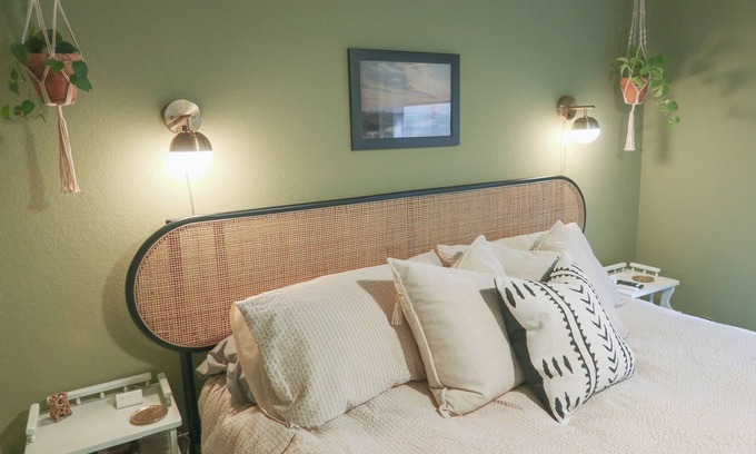 LAX Area Bed & Breakfast | Cozy Suite by LAX, Sofi, Intuit Dome & Beach