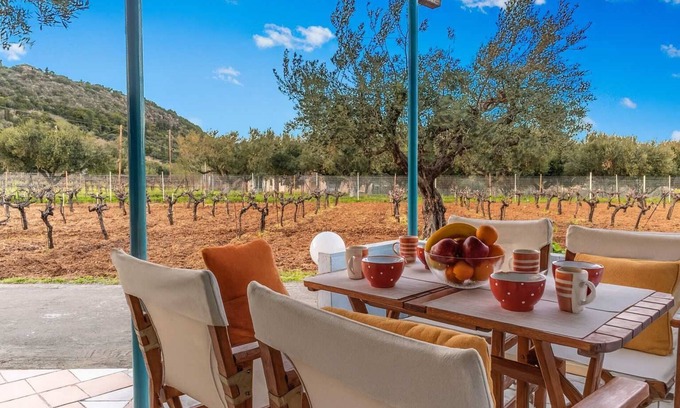 Pylos-Nestoras House | Cozy Summer Retreat - Perfect Location & BBQ