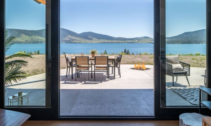 Elmo House | Cozy, Tranquil, & Stunning Lake View Home with Hot Tub, Sauna, and Outdoor Fun!