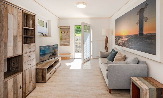 Heringsdorf Apartment | Cozy vacation apartment in Heringsdorf with terrace - close to the beach and family-friendly
