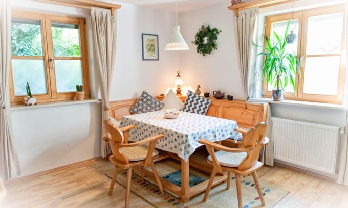 Weissbach Apartment | Cozy vacation apartment - 4 persons, 75sqm, 1 bedroom, large terrace