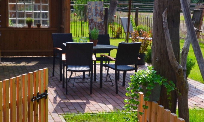 Grosefehn Apartment | Cozy vacation apartment in a rural idyll, vacation with horse and dog possible