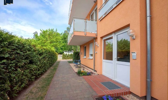 Ueckeritz Apartment | Cozy vacation apartment with balcony & parking space - close to the beach on Usedom