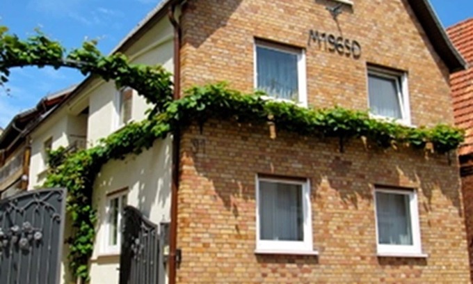Bobingen Apartment | Cozy vacation apartment for up to 5 people