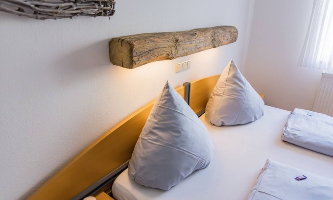 Absberg Apartment | Cozy vacation apartment for 4 people with balcony