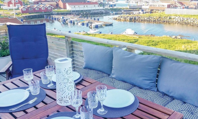Hyppeln Apartment | Cozy vacation apartment on two floors.