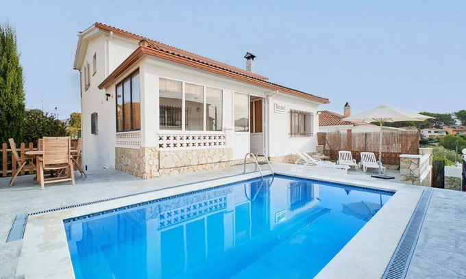 Blanes Villa | Cozy villa for 10 persons