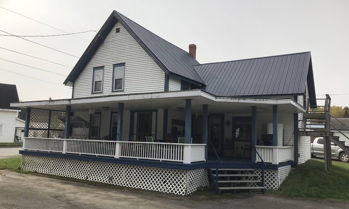 Eagle Lake House | Cozy, warm and lots of room!