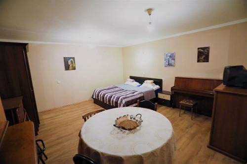 Didube Apartment | Cozy, Warm & Cheap
